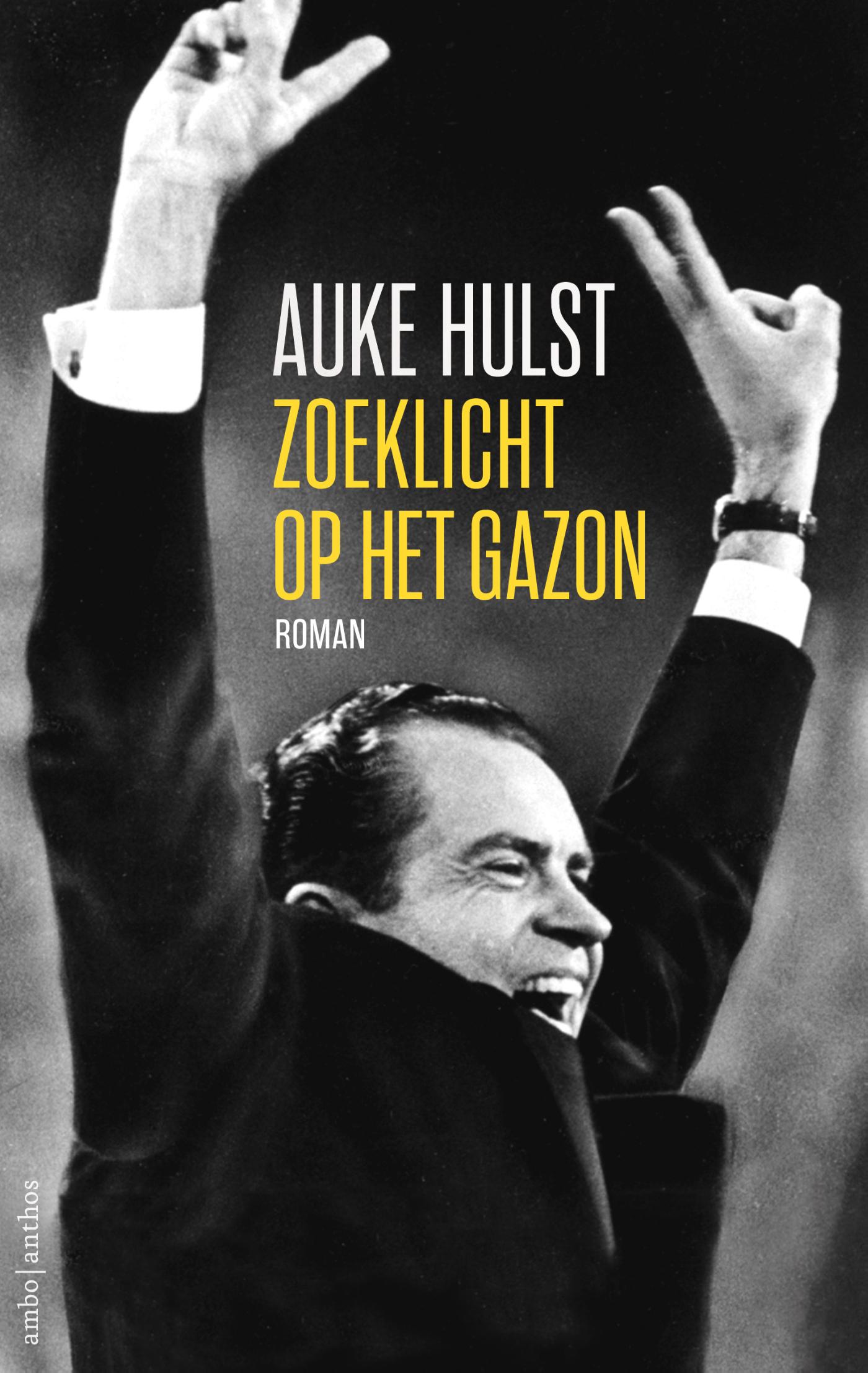 Cover van Zoeklicht op het gazon