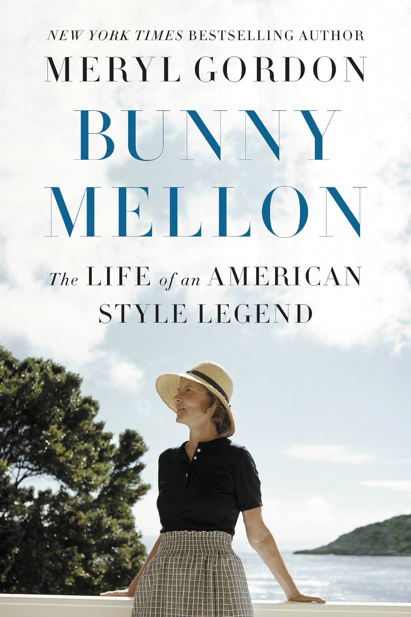 Imagen de portada para Bunny Mellon [electronic resource] : The Life of an American Style Legend