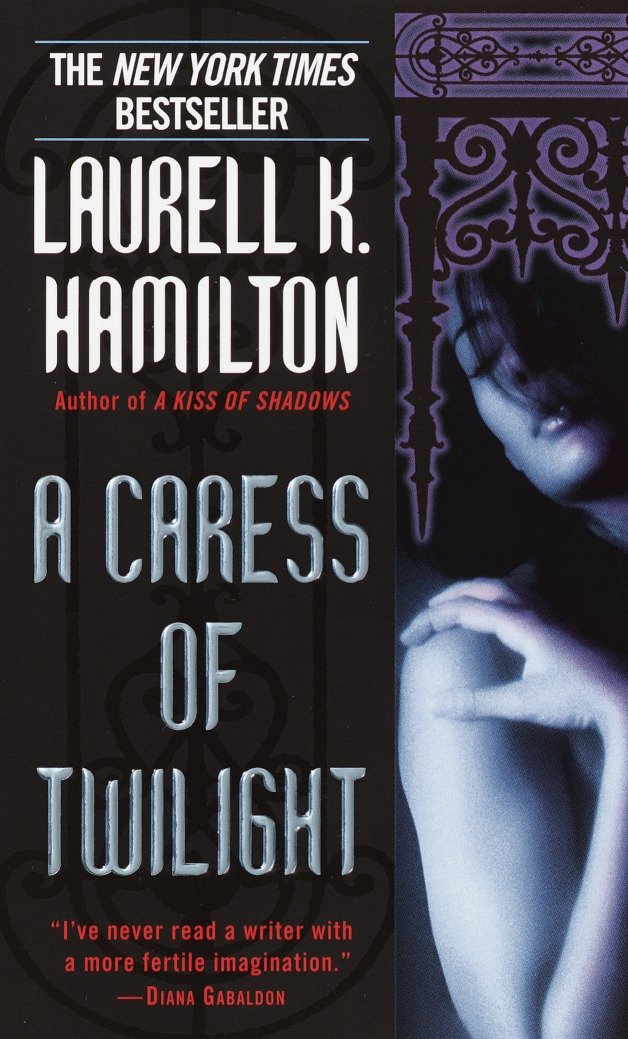 Image de couverture de A Caress of Twilight [electronic resource] :