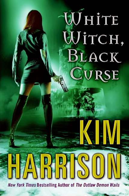 Cover image for White Witch, Black Curse [electronic resource] :