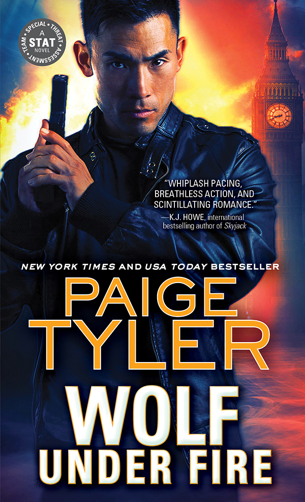Cover image for Wolf Under Fire [electronic resource] :